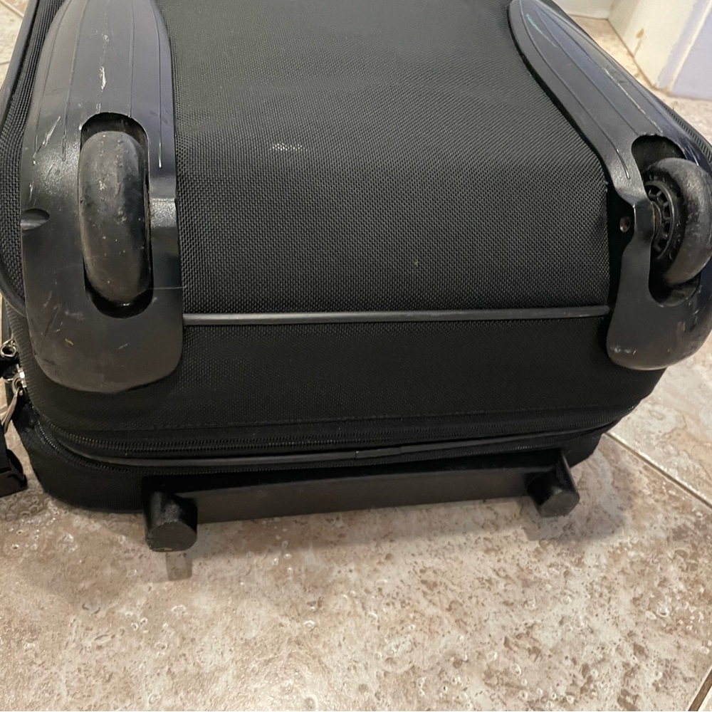 Hartmann 2 wheeled carryon luggage black - Picture 10 of 16